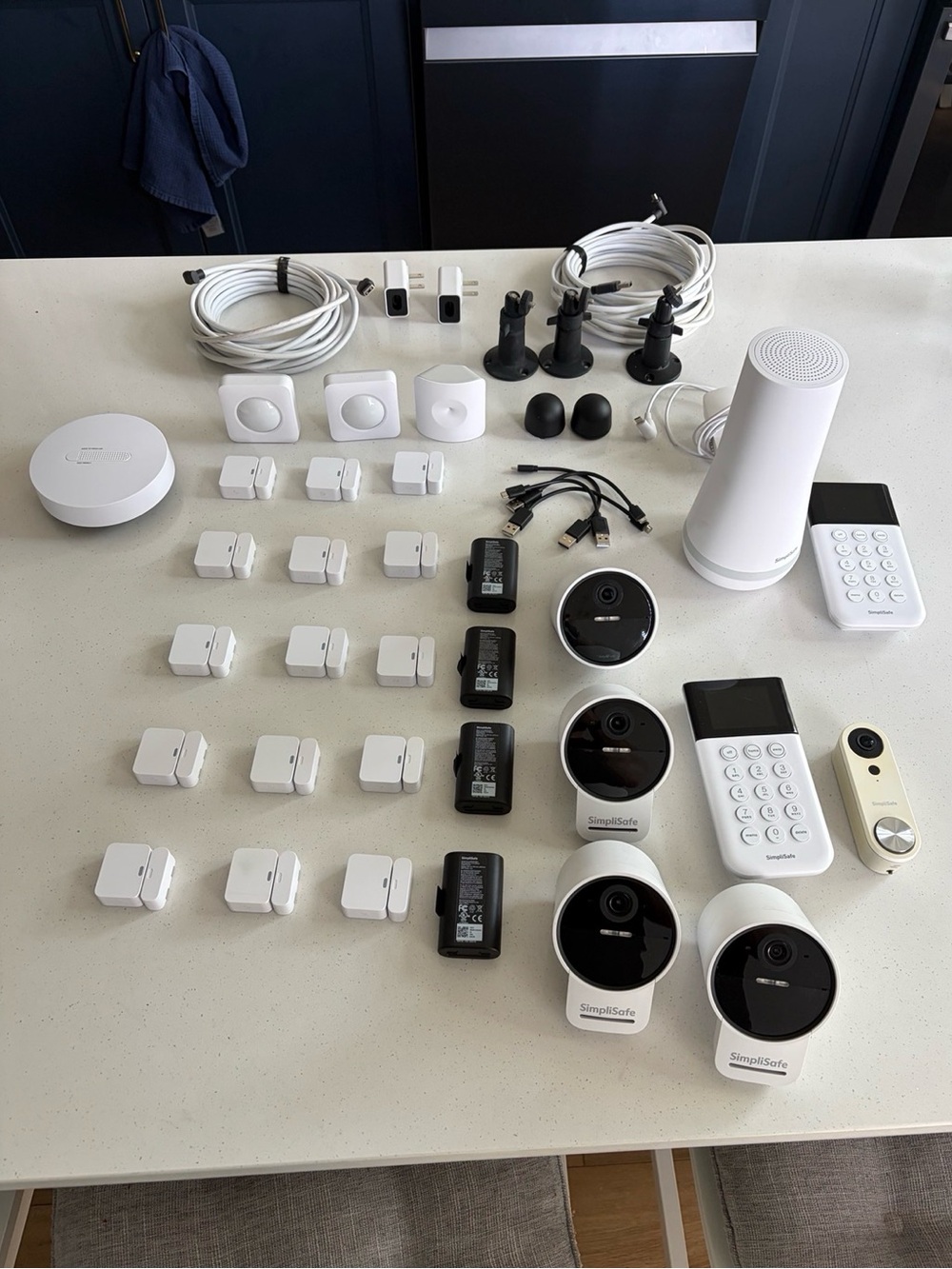 SimpliSafe Bundle